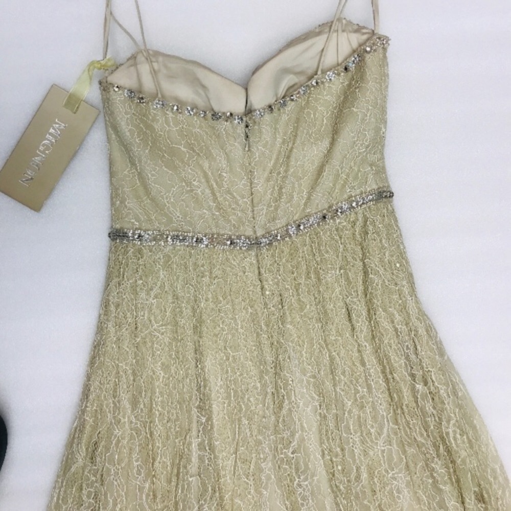 Mignon lace overlay cocktail dress - Picture 7 of 12